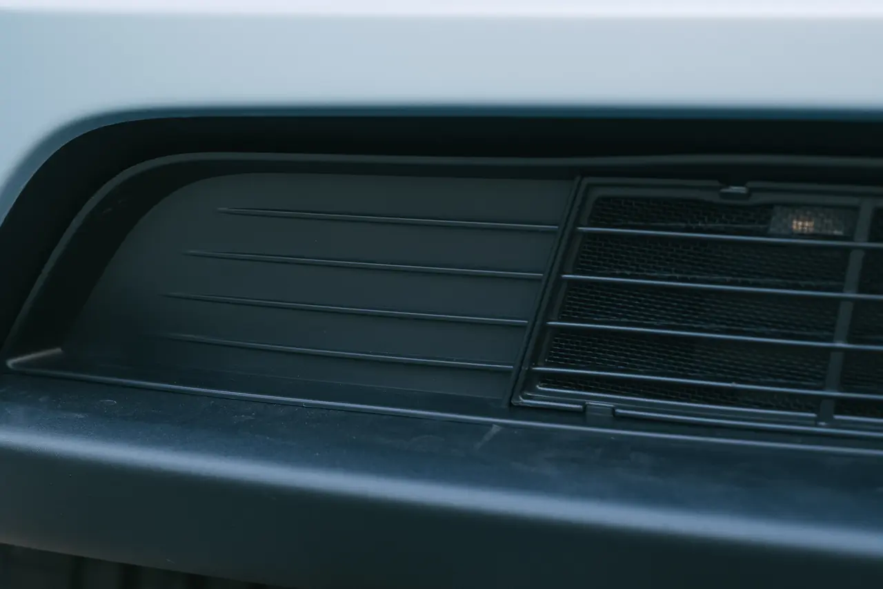 這是我少數「建議買，但要看你怎麼開」的配件：3W 進風口防蟲網