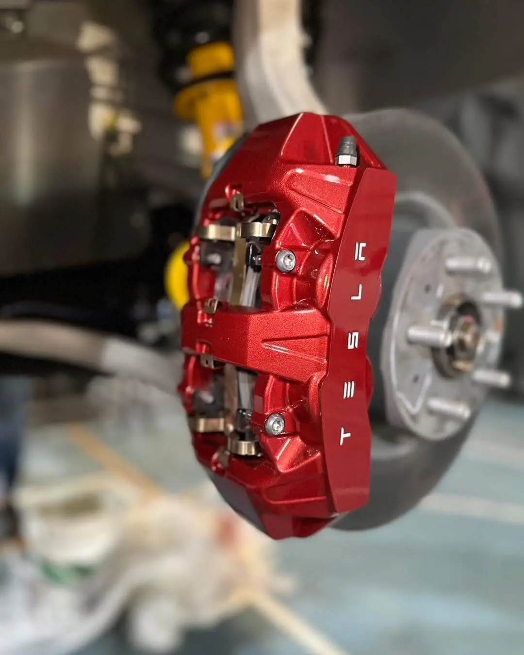 AP 真的煞得住? 一支影片讓車主吵翻了