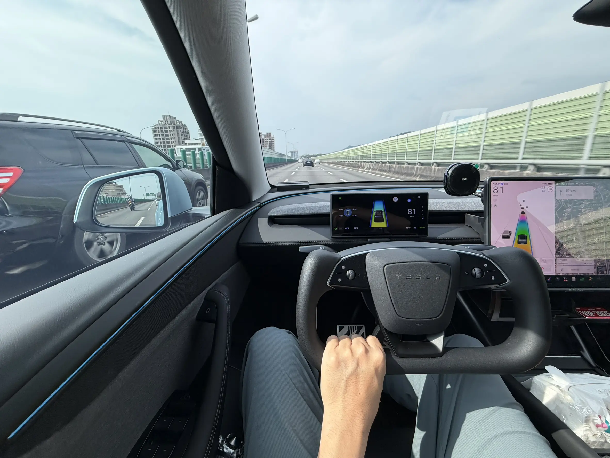 Yoke 方向盤值得改裝嗎？真實車主改後心得大揭露