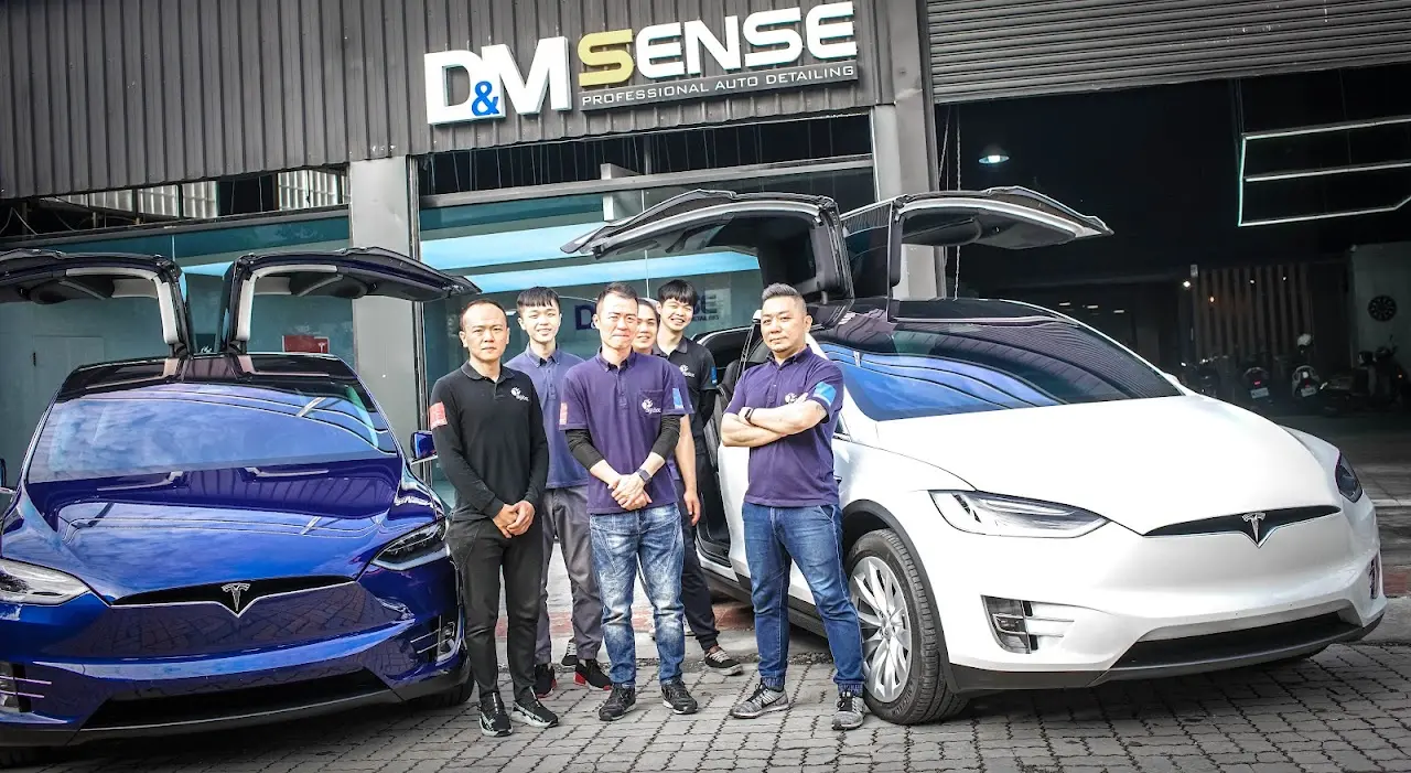 DM SENSE 車體鍍膜貼膜 台中旗艦店 店家照片